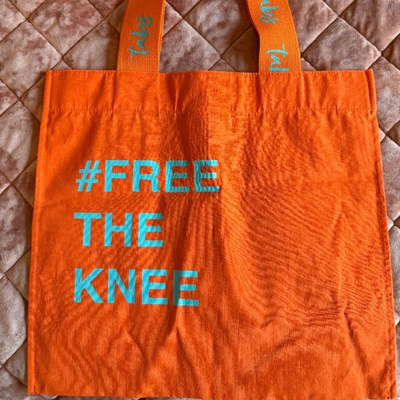 TABS Bermuda Original Bermuda Shorts Men NWOT - Picture 8 of 9